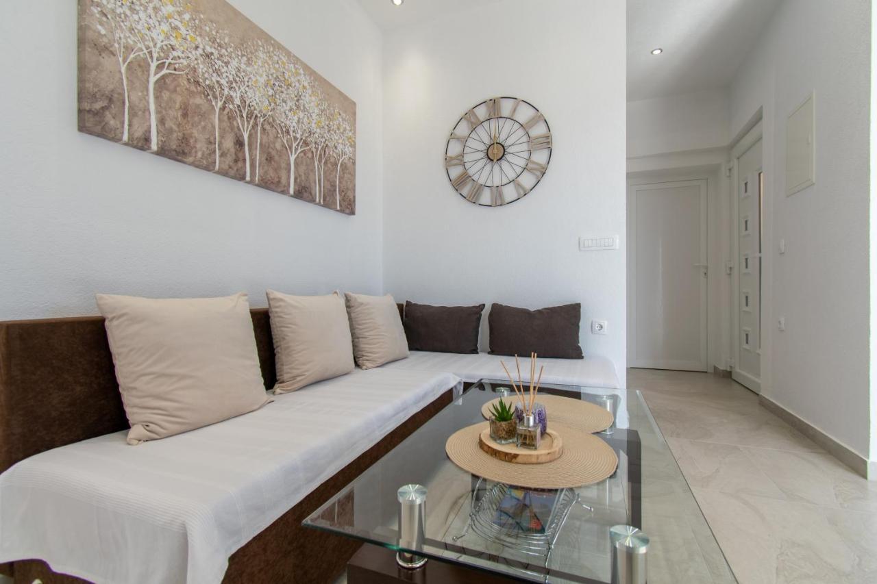 Apartmani Lavanda Centar Макарска Экстерьер фото