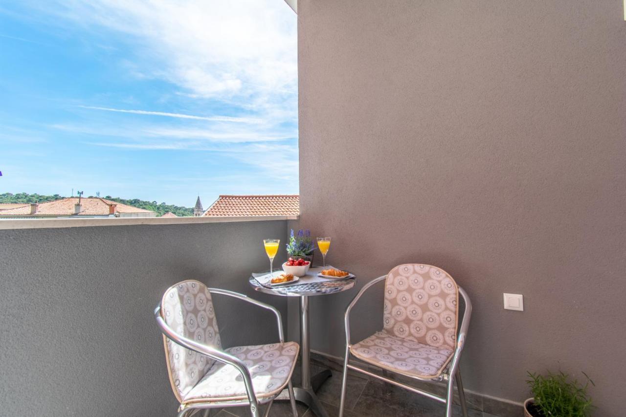 Apartmani Lavanda Centar Макарска Экстерьер фото
