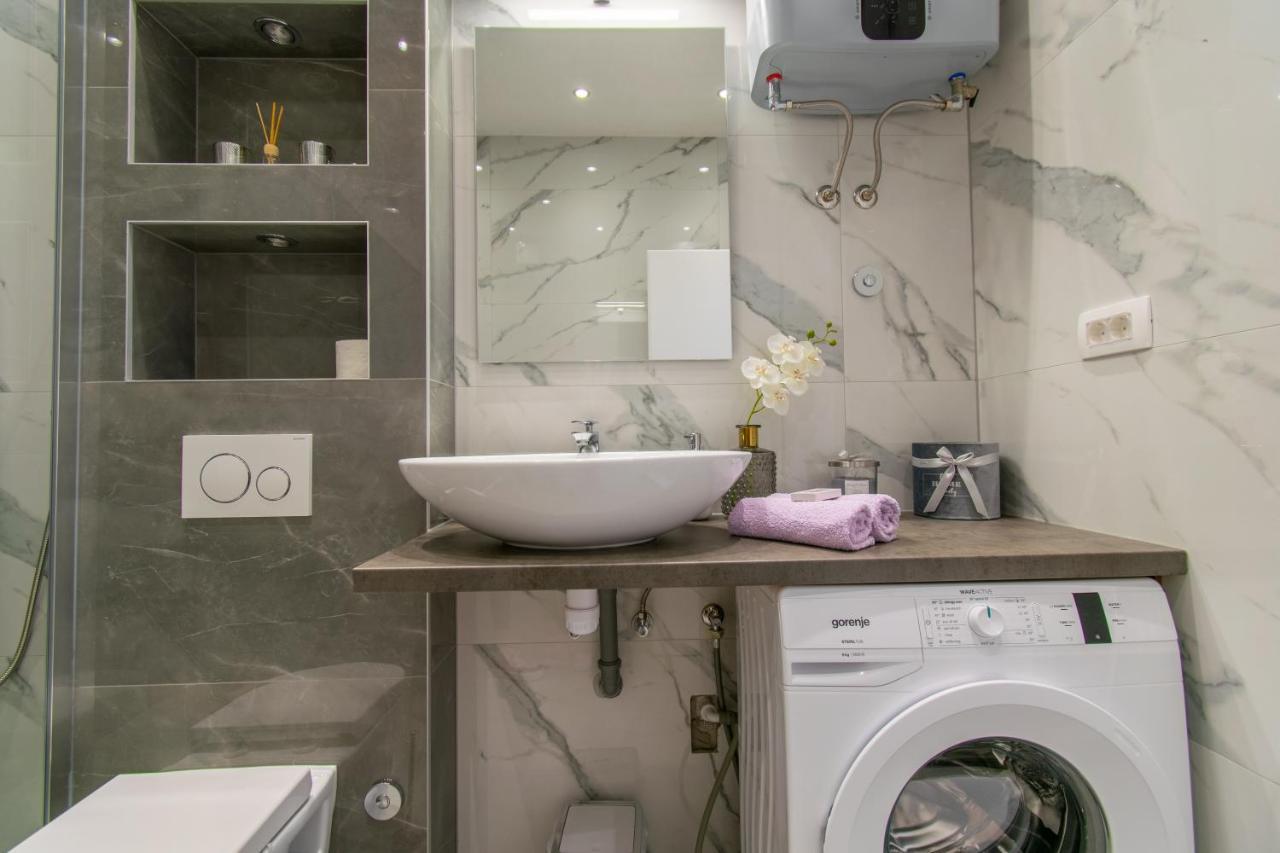 Apartmani Lavanda Centar Макарска Экстерьер фото