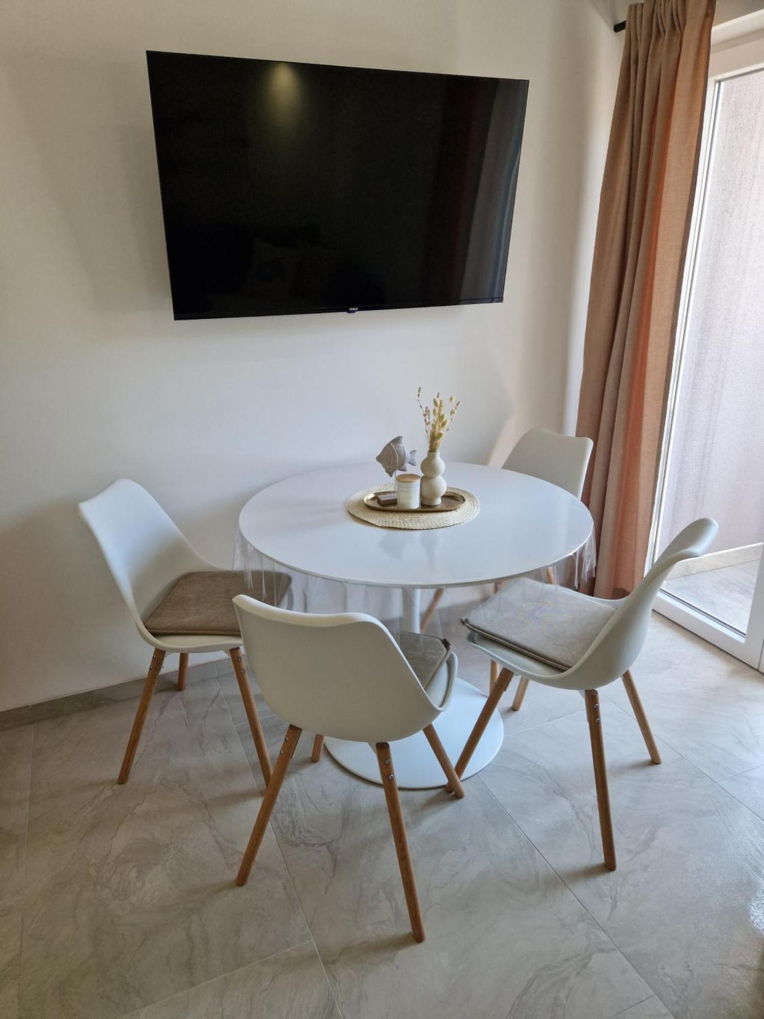 Apartmani Lavanda Centar Макарска Экстерьер фото