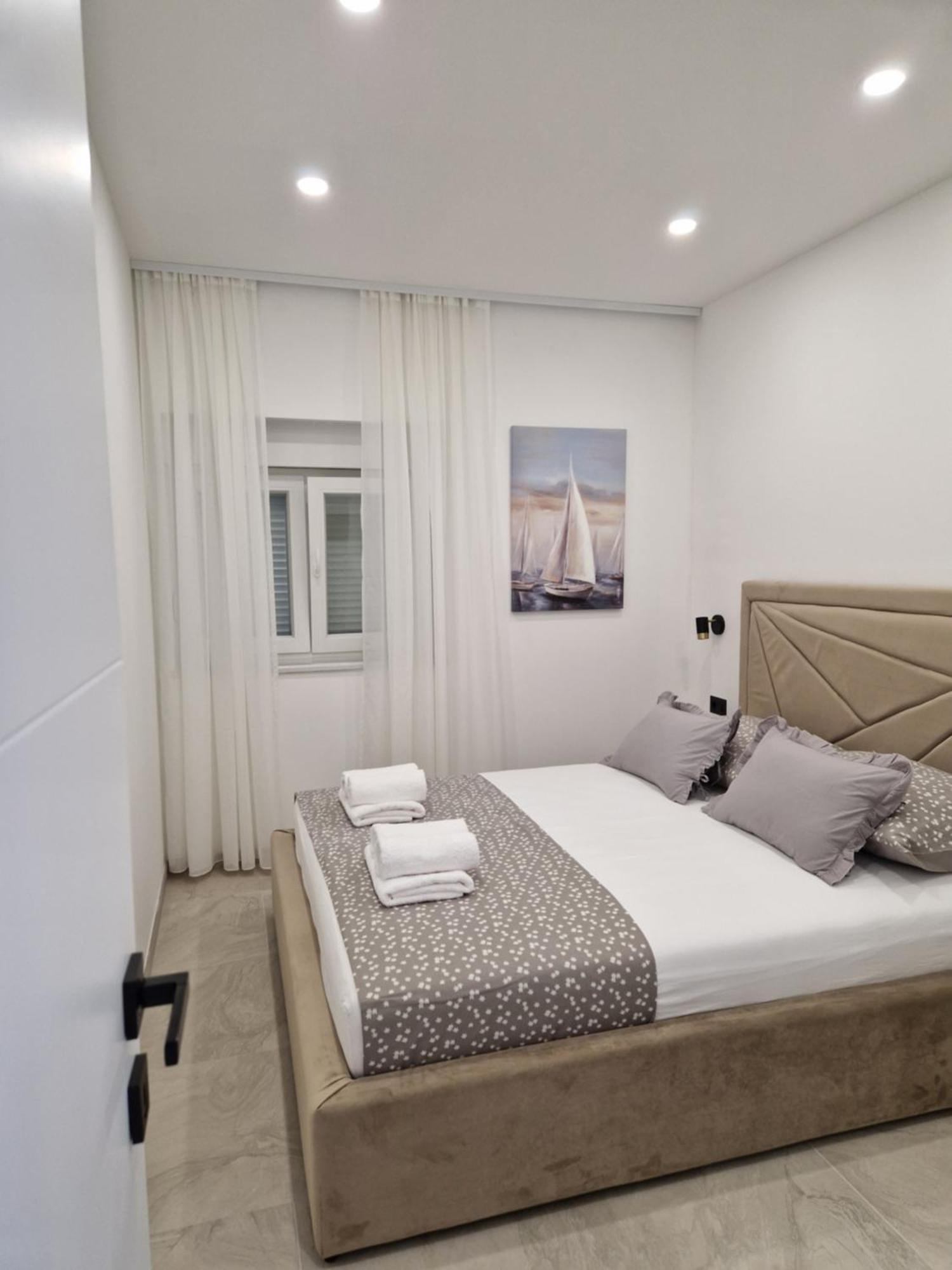 Apartmani Lavanda Centar Макарска Экстерьер фото