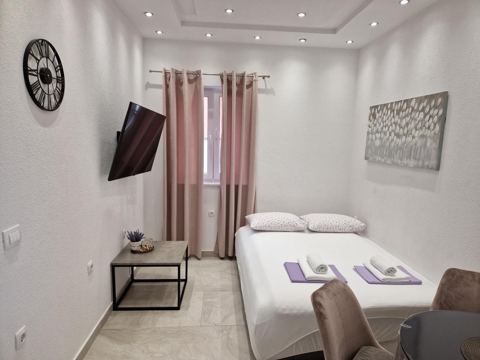 Apartmani Lavanda Centar Макарска Экстерьер фото